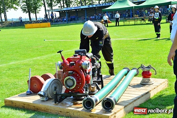 Zdjęcie w galerii na portalu naszraciborz.pl: OSP Borucin zwycięzcą zawodów wśród mężczyzn. Pietraszyn triumfuje wśród drużyn kobiecych i młodzieżówek wiadomości z regionu