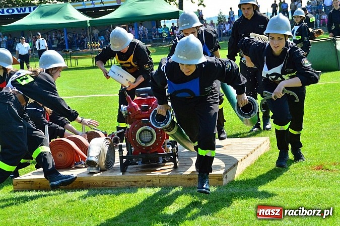 Zdjęcie w galerii na portalu naszraciborz.pl: OSP Borucin zwycięzcą zawodów wśród mężczyzn. Pietraszyn triumfuje wśród drużyn kobiecych i młodzieżówek wiadomości z regionu
