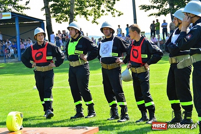 Zdjęcie w galerii na portalu naszraciborz.pl: OSP Borucin zwycięzcą zawodów wśród mężczyzn. Pietraszyn triumfuje wśród drużyn kobiecych i młodzieżówek wiadomości z regionu
