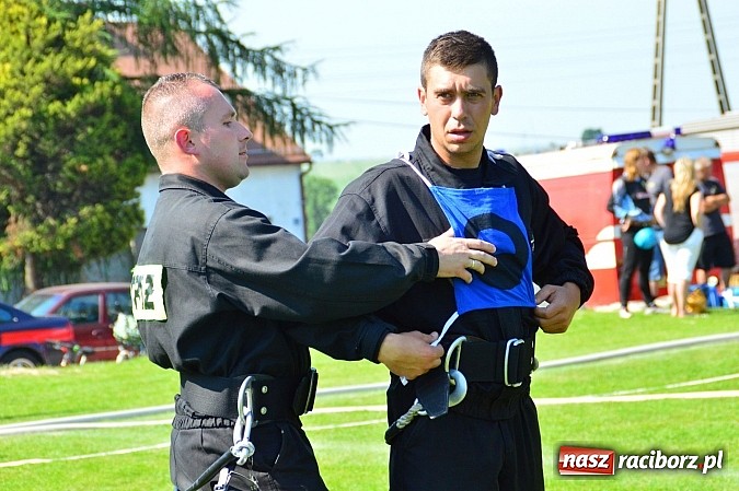 Zdjęcie w galerii na portalu naszraciborz.pl: OSP Borucin zwycięzcą zawodów wśród mężczyzn. Pietraszyn triumfuje wśród drużyn kobiecych i młodzieżówek wiadomości z regionu