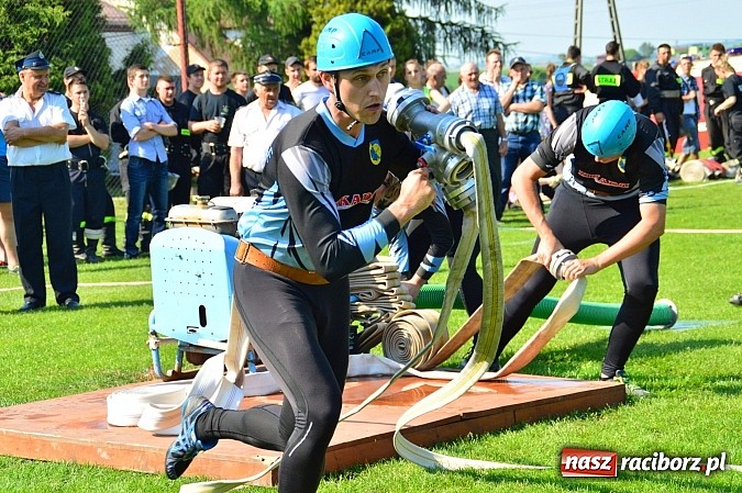 Zdjęcie w galerii na portalu naszraciborz.pl: OSP Borucin zwycięzcą zawodów wśród mężczyzn. Pietraszyn triumfuje wśród drużyn kobiecych i młodzieżówek wiadomości z regionu