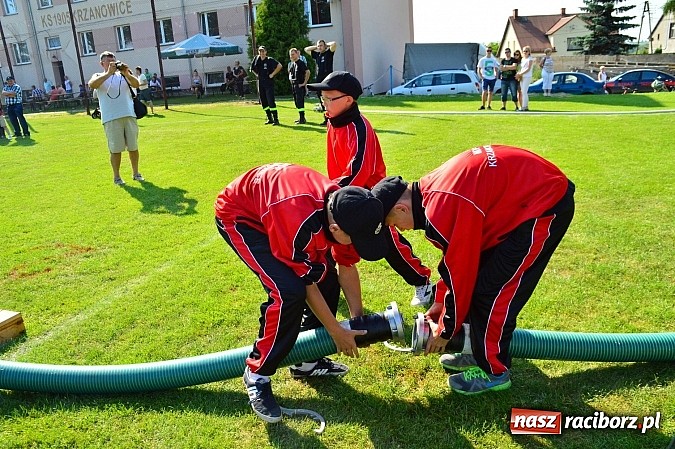 Zdjęcie w galerii na portalu naszraciborz.pl: OSP Borucin zwycięzcą zawodów wśród mężczyzn. Pietraszyn triumfuje wśród drużyn kobiecych i młodzieżówek wiadomości z regionu