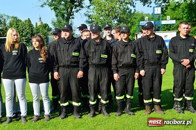 Zdjęcie w galerii na portalu naszraciborz.pl: OSP Borucin zwycięzcą zawodów wśród mężczyzn. Pietraszyn triumfuje wśród drużyn kobiecych i młodzieżówek wiadomości z regionu