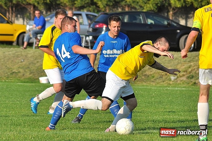 Zdjęcie w galerii na portalu naszraciborz.pl: Emocje do ostatnich minut. Trzy punkty zostały w Pawłowie wiadomości z regionu