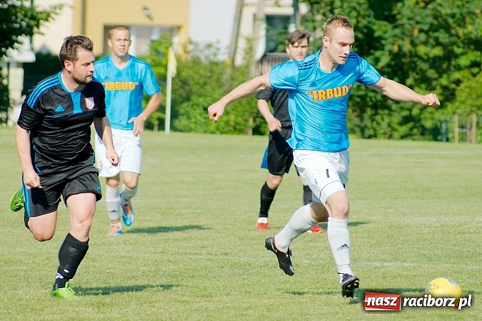 Zdjęcie w galerii na portalu naszraciborz.pl: Festiwal niewykorzystanych karnych przy Tuwima. Zameczek pokonał Ocice wiadomości z regionu