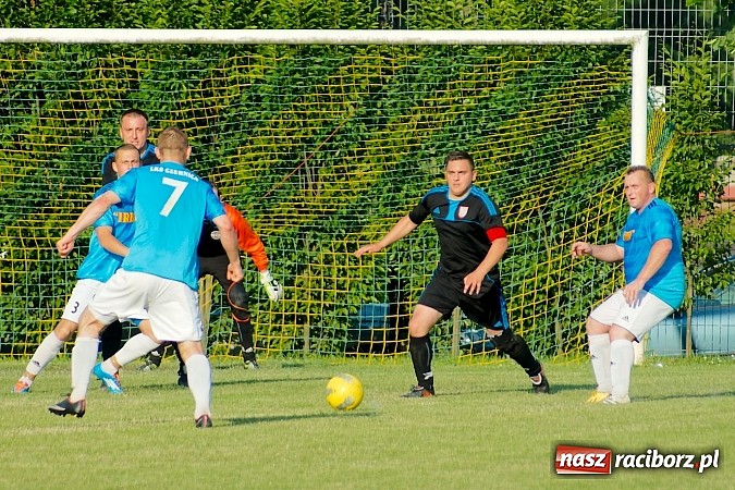 Zdjęcie w galerii na portalu naszraciborz.pl: Festiwal niewykorzystanych karnych przy Tuwima. Zameczek pokonał Ocice wiadomości z regionu
