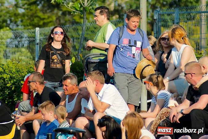 Zdjęcie w galerii na portalu naszraciborz.pl: Festiwal niewykorzystanych karnych przy Tuwima. Zameczek pokonał Ocice wiadomości z regionu