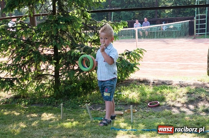 Zdjęcie w galerii na portalu naszraciborz.pl: Jest grochówka, kawa i ciasto - nie warto wyjeżdżać na miasto. I od wielkiego święta - zagrała orkiestra dęta wiadomości z regionu