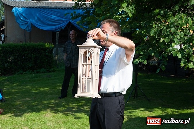 Zdjęcie w galerii na portalu naszraciborz.pl: Jest grochówka, kawa i ciasto - nie warto wyjeżdżać na miasto. I od wielkiego święta - zagrała orkiestra dęta wiadomości z regionu