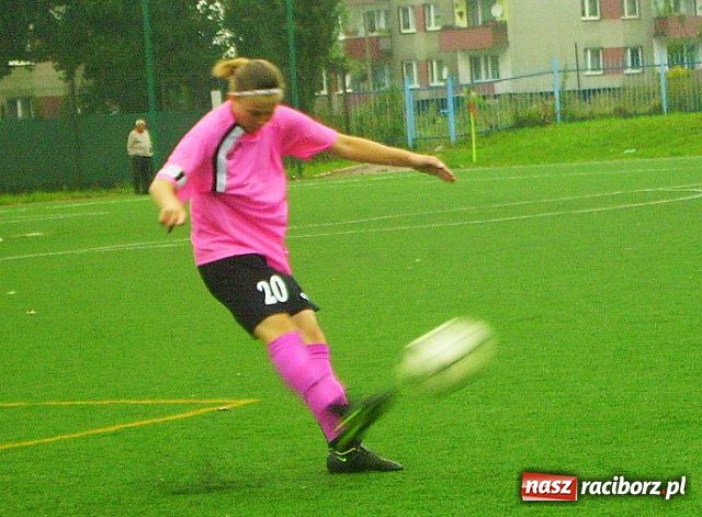 Zdjęcie w galerii na portalu naszraciborz.pl: Bardzo udany drugoligowy debiut rezerw wiadomości z regionu