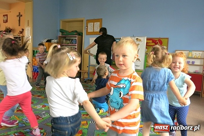 Zdjęcie w galerii na portalu naszraciborz.pl: Chcecie bajki? Oto bajka wiadomości z regionu