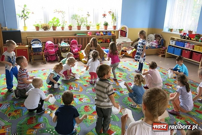 Zdjęcie w galerii na portalu naszraciborz.pl: Chcecie bajki? Oto bajka wiadomości z regionu