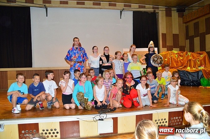 Zdjęcie w galerii na portalu naszraciborz.pl: Teatrzyk po śląsku oraz gry i zabawy dla dzieci w PWSZ wiadomości z regionu