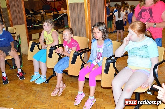 Zdjęcie w galerii na portalu naszraciborz.pl: Teatrzyk po śląsku oraz gry i zabawy dla dzieci w PWSZ wiadomości z regionu