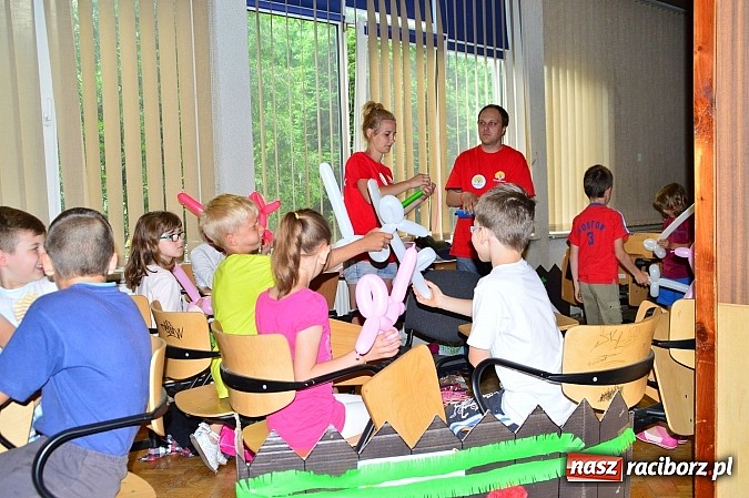 Zdjęcie w galerii na portalu naszraciborz.pl: Teatrzyk po śląsku oraz gry i zabawy dla dzieci w PWSZ wiadomości z regionu