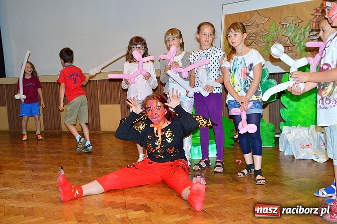 Zdjęcie w galerii na portalu naszraciborz.pl: Teatrzyk po śląsku oraz gry i zabawy dla dzieci w PWSZ wiadomości z regionu