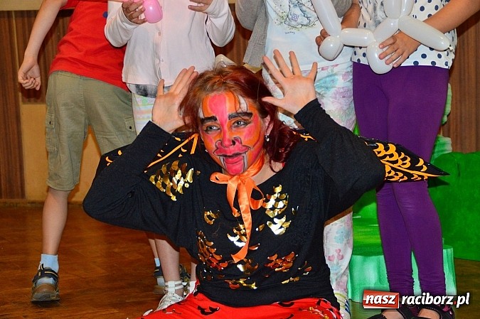 Zdjęcie w galerii na portalu naszraciborz.pl: Teatrzyk po śląsku oraz gry i zabawy dla dzieci w PWSZ wiadomości z regionu