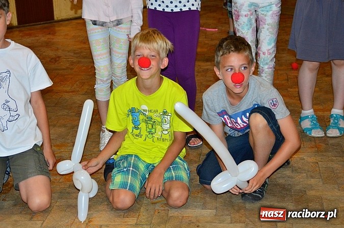 Zdjęcie w galerii na portalu naszraciborz.pl: Teatrzyk po śląsku oraz gry i zabawy dla dzieci w PWSZ wiadomości z regionu