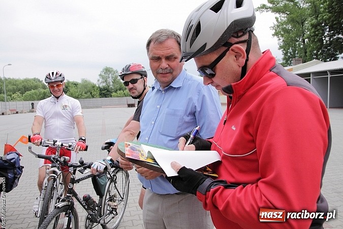 Zdjęcie w galerii na portalu naszraciborz.pl: Rowerem z Kłodzka do Nowego Sącza przez Pietrowice Wielkie wiadomości z regionu