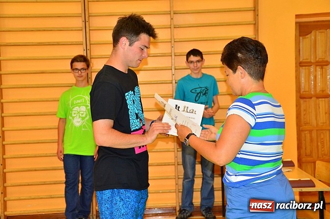 Zdjęcie w galerii na portalu naszraciborz.pl: Międzyszkolny Turniej Szachowy dla uczniów podstawówki wiadomości z regionu