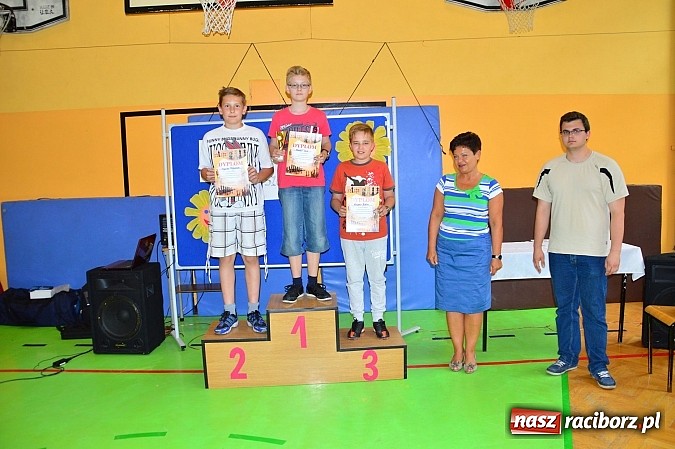 Zdjęcie w galerii na portalu naszraciborz.pl: Międzyszkolny Turniej Szachowy dla uczniów podstawówki wiadomości z regionu