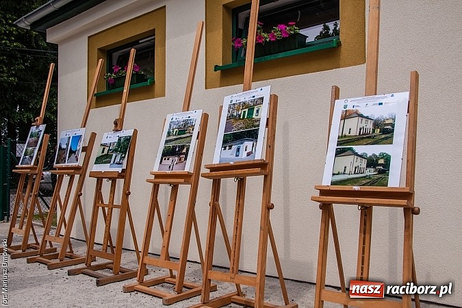 Zdjęcie w galerii na portalu naszraciborz.pl: Kierunek Gliwice czy Racibórz? Burmistrz Kuźni załatwia szyny i zastanawia się, gdzie je położyć z pomocą więźniów wiadomości z regionu