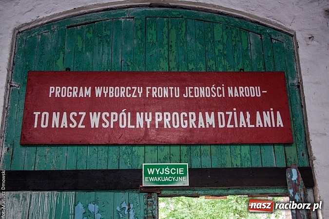 Zdjęcie w galerii na portalu naszraciborz.pl: Kierunek Gliwice czy Racibórz? Burmistrz Kuźni załatwia szyny i zastanawia się, gdzie je położyć z pomocą więźniów wiadomości z regionu