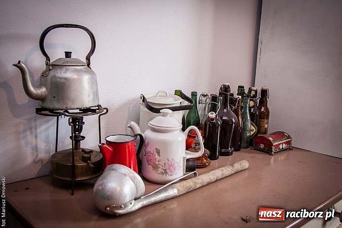 Zdjęcie w galerii na portalu naszraciborz.pl: Kierunek Gliwice czy Racibórz? Burmistrz Kuźni załatwia szyny i zastanawia się, gdzie je położyć z pomocą więźniów wiadomości z regionu