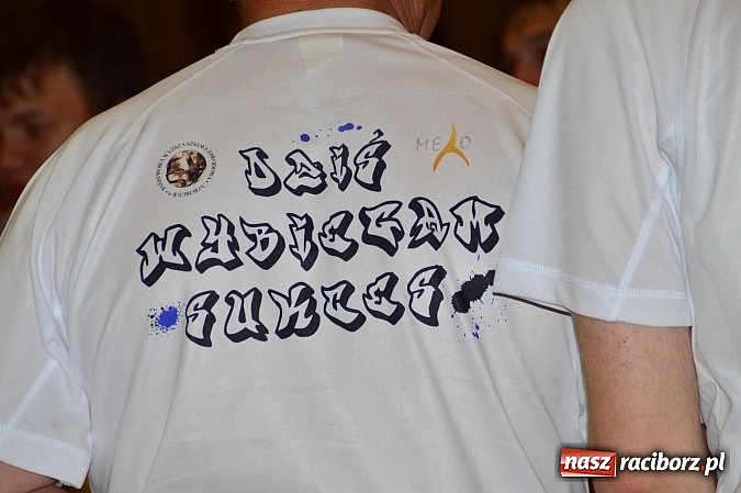 Zdjęcie w galerii na portalu naszraciborz.pl: Gra uliczna na terenie Raciborza wiadomości z regionu