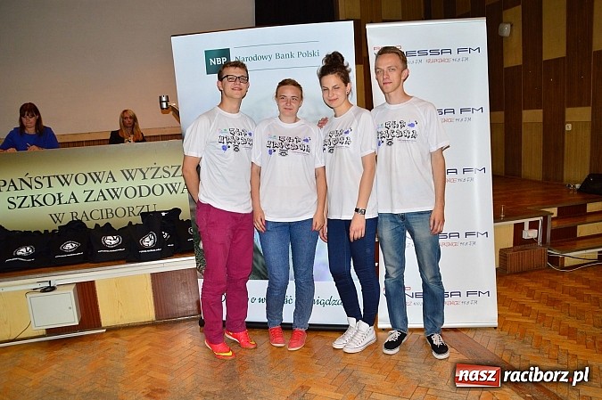 Zdjęcie w galerii na portalu naszraciborz.pl: Gra uliczna na terenie Raciborza wiadomości z regionu