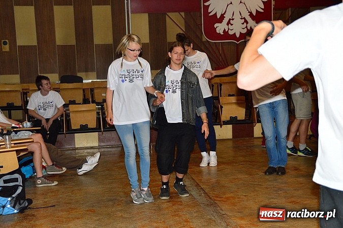 Zdjęcie w galerii na portalu naszraciborz.pl: Gra uliczna na terenie Raciborza wiadomości z regionu