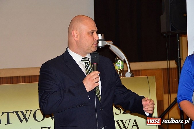 Zdjęcie w galerii na portalu naszraciborz.pl: Gra uliczna na terenie Raciborza wiadomości z regionu