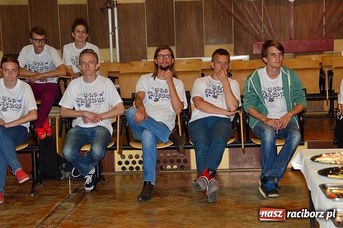 Zdjęcie w galerii na portalu naszraciborz.pl: Gra uliczna na terenie Raciborza wiadomości z regionu