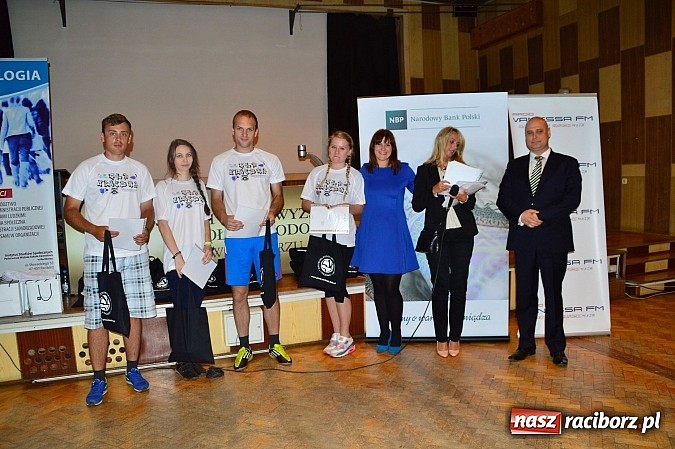 Zdjęcie w galerii na portalu naszraciborz.pl: Gra uliczna na terenie Raciborza wiadomości z regionu