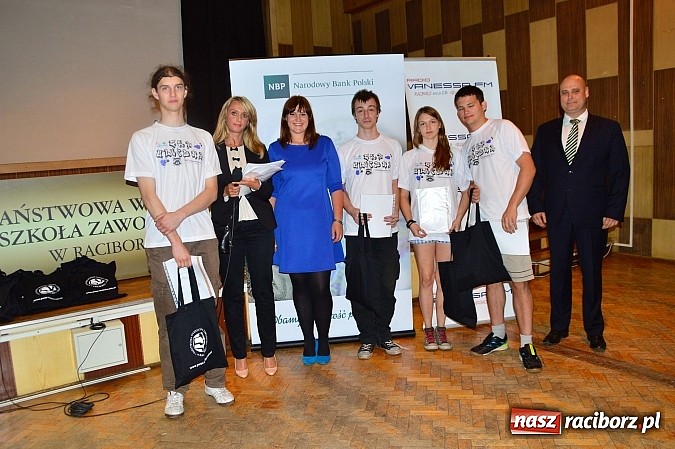 Zdjęcie w galerii na portalu naszraciborz.pl: Gra uliczna na terenie Raciborza wiadomości z regionu