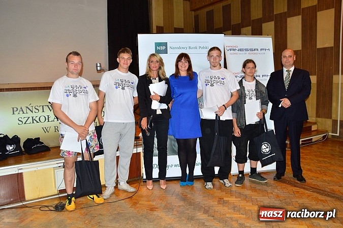 Zdjęcie w galerii na portalu naszraciborz.pl: Gra uliczna na terenie Raciborza wiadomości z regionu