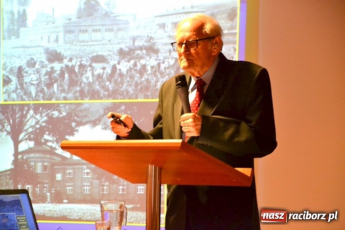 Zdjęcie w galerii na portalu naszraciborz.pl: Rody szlacheckie ziemi raciborskiej - wykład Pawła Newerli na zamku wiadomości z regionu