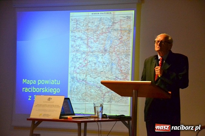 Zdjęcie w galerii na portalu naszraciborz.pl: Rody szlacheckie ziemi raciborskiej - wykład Pawła Newerli na zamku wiadomości z regionu