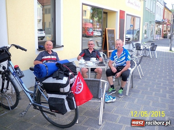 Zdjęcie w galerii na portalu naszraciborz.pl: Damian Mika wraz z ekipą pokonał ponad 1300 km na rowerze! Zobacz zdjęcia z wyprawy wiadomości z regionu
