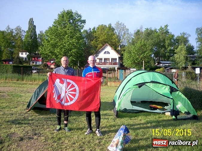 Zdjęcie w galerii na portalu naszraciborz.pl: Damian Mika wraz z ekipą pokonał ponad 1300 km na rowerze! Zobacz zdjęcia z wyprawy wiadomości z regionu