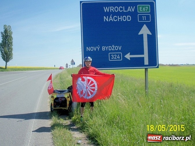 Zdjęcie w galerii na portalu naszraciborz.pl: Damian Mika wraz z ekipą pokonał ponad 1300 km na rowerze! Zobacz zdjęcia z wyprawy wiadomości z regionu