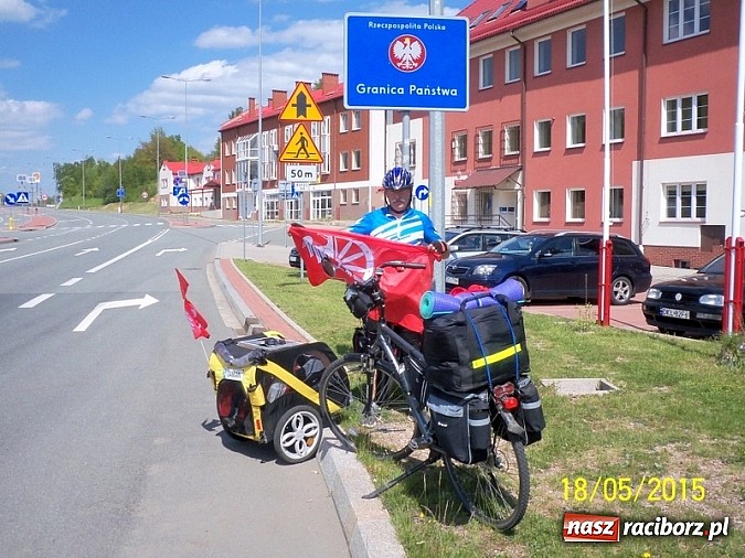 Zdjęcie w galerii na portalu naszraciborz.pl: Damian Mika wraz z ekipą pokonał ponad 1300 km na rowerze! Zobacz zdjęcia z wyprawy wiadomości z regionu