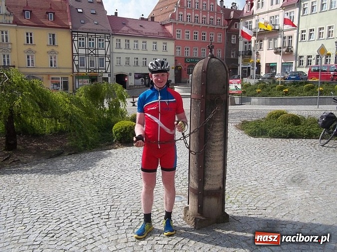 Zdjęcie w galerii na portalu naszraciborz.pl: Damian Mika wraz z ekipą pokonał ponad 1300 km na rowerze! Zobacz zdjęcia z wyprawy wiadomości z regionu