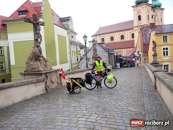Zdjęcie w galerii na portalu naszraciborz.pl: Damian Mika wraz z ekipą pokonał ponad 1300 km na rowerze! Zobacz zdjęcia z wyprawy wiadomości z regionu