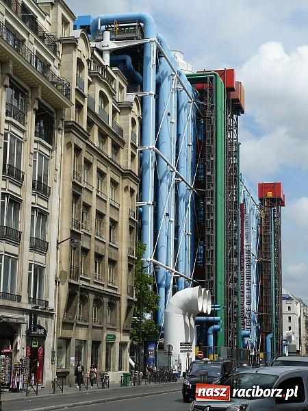 Zdjęcie w galerii na portalu naszraciborz.pl: Młodzież ZSZ zwiedziła Paryż wiadomości z regionu