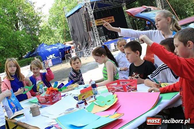 Zdjęcie w galerii na portalu naszraciborz.pl: Śląskie organizacje na Majowym Graniu w Zabrzu  wiadomości z regionu