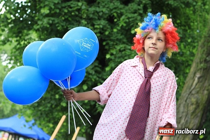 Zdjęcie w galerii na portalu naszraciborz.pl: Śląskie organizacje na Majowym Graniu w Zabrzu  wiadomości z regionu