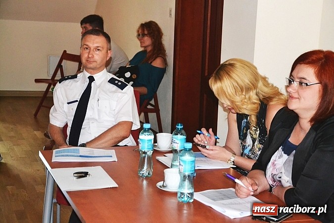 Zdjęcie w galerii na portalu naszraciborz.pl: Przesłuchania konkursowe rozpoczęły IV Festiwal Piosenki Europejskiej – Racibórz 2015  wiadomości z regionu