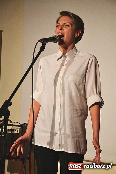 Zdjęcie w galerii na portalu naszraciborz.pl: Przesłuchania konkursowe rozpoczęły IV Festiwal Piosenki Europejskiej – Racibórz 2015  wiadomości z regionu