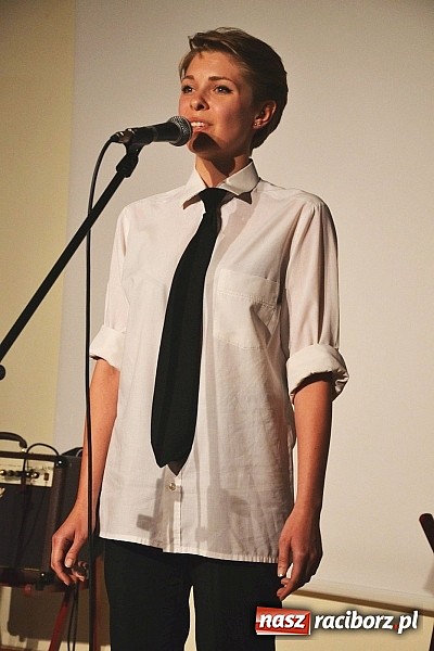 Zdjęcie w galerii na portalu naszraciborz.pl: Przesłuchania konkursowe rozpoczęły IV Festiwal Piosenki Europejskiej – Racibórz 2015  wiadomości z regionu